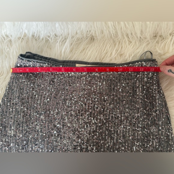 Molly Green Silver Sequin Skirt size small (matching top in other listing) - Picture 7 of 10